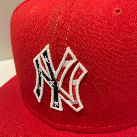 New Era New York Yankees Red Stars & Stripes 59Fifty Fitted Cap 7 1/2 Rd/Wh/Bl - Picture 2 of 6
